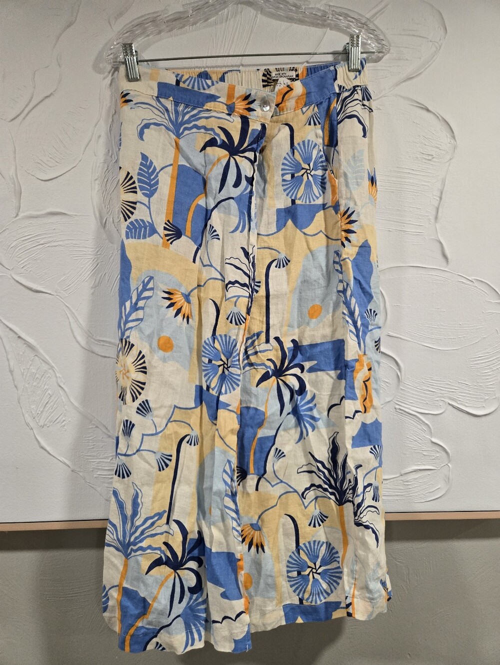 Nicole Miller• Floral Linen Skirt in Blue, Yellow & Cream. Sz S
